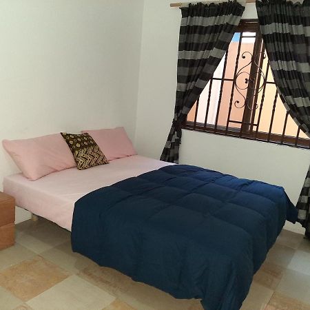 East Airport Suites4 -Private Room Accra Exteriér fotografie